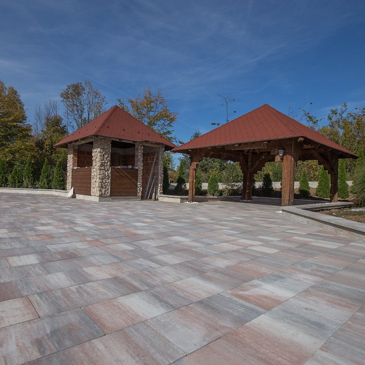 Asti Colori 60x30x5 crveno bazalt prošarana - SEMMELROCK - Slika 1